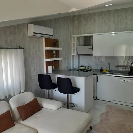 Apartment By Lotus