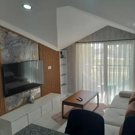 Apartman By Lotus *