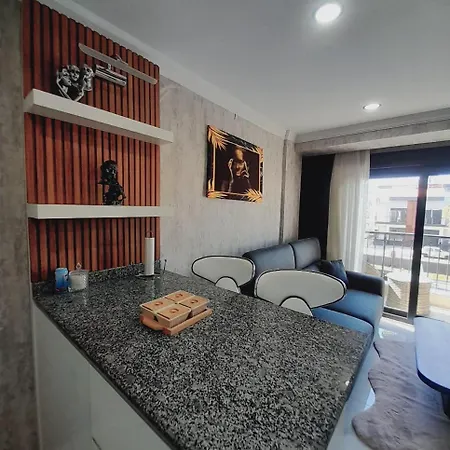 By Lotus Apartament *