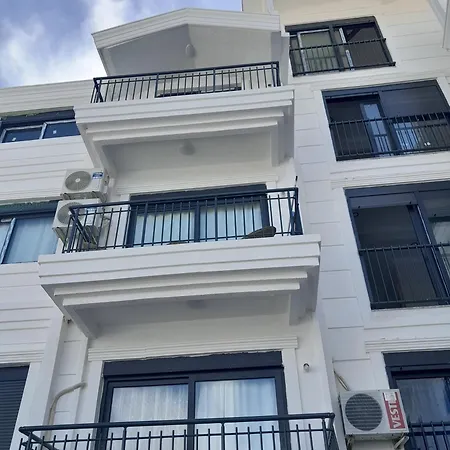 Apartman By Lotus Side